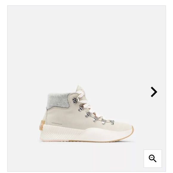 Sorel Women's Out N About III Conquest Winter Ankle Boot - Chalk, Sea Salt - Picture 1 of 13